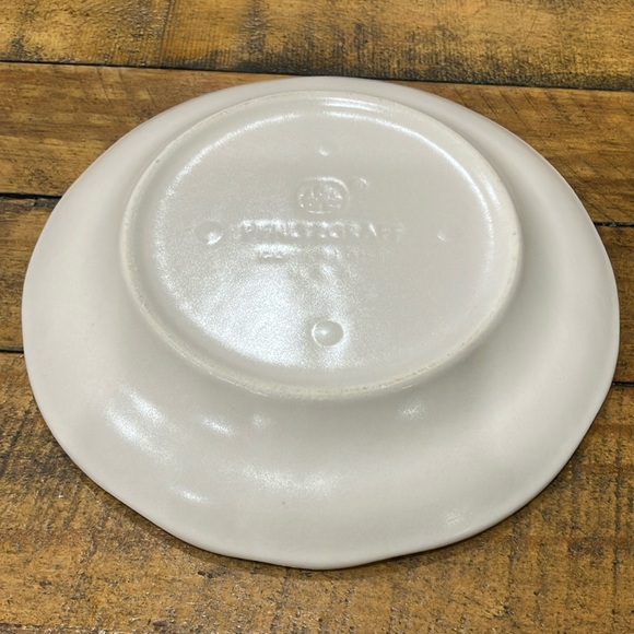 Pfaltzgraff | Vintage Floral Teacup and Saucer Set - Picture 7 of 9